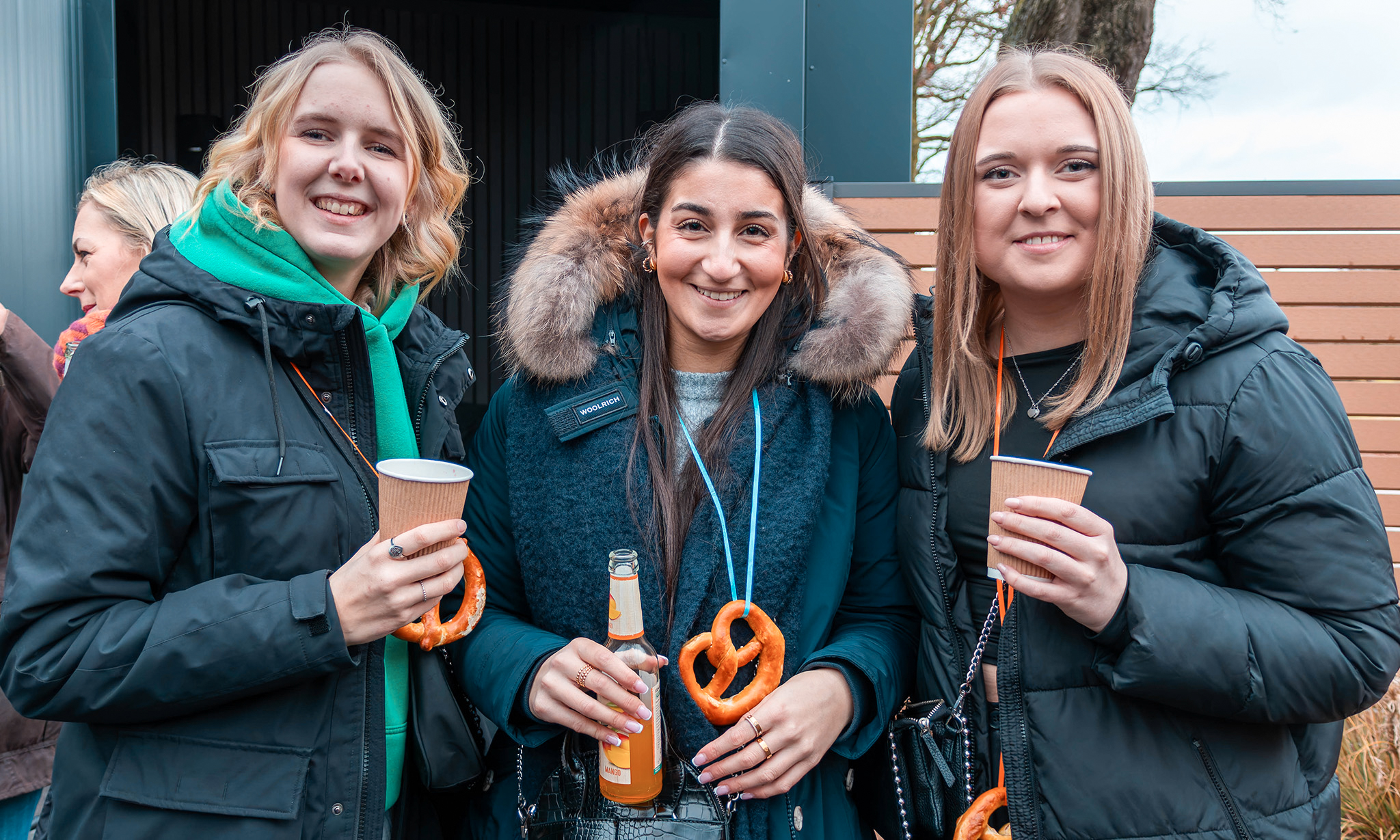 Teilnehmende feiern bei der Kohlfahrt 2025